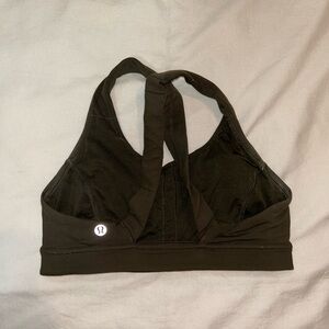 Lulu lemon size 4 bra ( super comfortable and protective )